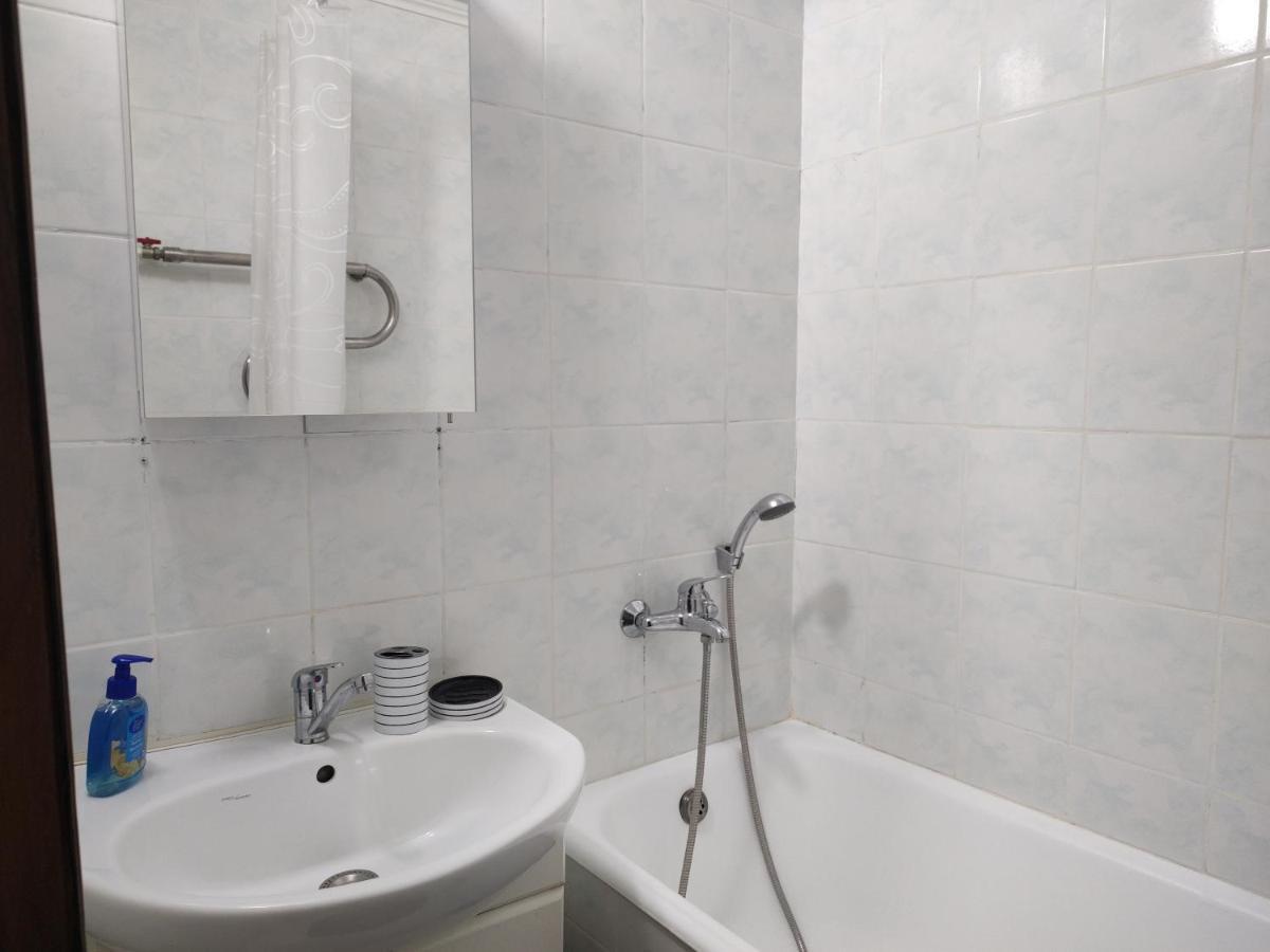 Podil Apart Near Poschtova Square History Center 키예프 외부 사진